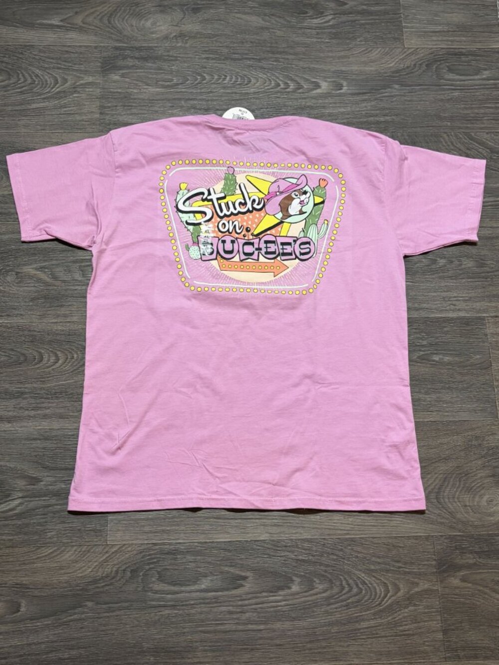2026 Buc-ees Pink XL T-Shirt Cactus Beaver Graphic Stuck On Bucees Western NEW